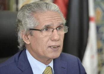 عشية إنعقاد جلسة مجلس الأمن وزير الخارجية محمد سالم ولد السالك يؤكد إستعداد بلاده الدخول في مفاوضات مباشرة مع جارتها المملكة المغربية ( + التفاصيل)