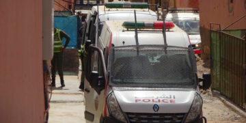 بالفيديو : عائلة الشهيد “إبراهيم صيكا” تتعرض لهجوم من طرف الشرطة المغربية لإفشال تخليد الذكرى الخامسة لإغتياله.