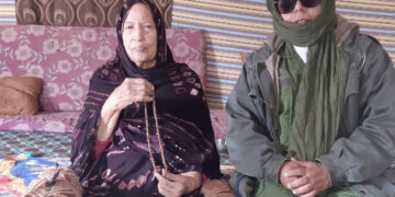 السيدة التي أنقذت مفجر الثورة وأول من إحتضن الخلية الأولى لتأسيس الحركة بموريتانيا “المعلومة جامع حمادي بلة“ في ذمة الله وميزرات تتقدم بأحر التعازي.