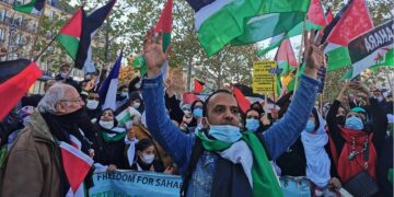 إشعارهام ورسمي : بعد الدعوات المطالبة بتنظيم وقفة عارمة أمام المستشفى الذي يعالج فيه رئيس الجمهورية إبراهيم غالي مكتب الجاليات الصحراوية بإوروبا يطالب بالآتي .