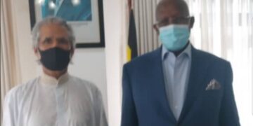 وزير الشؤون الخارجية محمد سالم ولد السالك يتباحث مع نظيره الأوغندي.