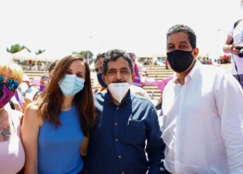 الأمينة العامة الجديدة لحزب بوديموس الإسباني تجدد دعم حزبها لكفاح الشعب الصحراوي متعهدة بمواصلة وقوف الحزب إلى جانبه وإتخاذ كافة الخطوات لصالحه.