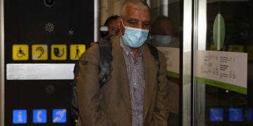 مصادر ميزرات : الرئيس إبراهيم غالي وصل العاصمة الجزائرية مرفوع الرأس  شامخ الهامة صلب الإرادة والعزيمة وفي المخيمات إستعدادات على قدم وساق لإستقباله (+معلومات وصور حصرية).