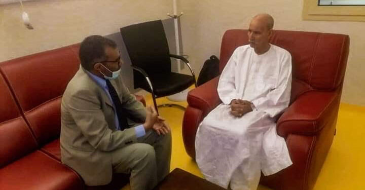 بالفيديو : هذه ما دار بين رئيس الجمهورية إبراهيم غالي والوزير الأول بشرايا حمودي بيون.