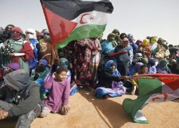 بيان مشترك : الجزائر ومالي تدعوان طرفي النزاع المملكة المغربية وجبهة لبوليساريو إلى إستئناف المفاوضات.