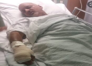 والد مديرة شبكة ميزرات بالإتحاد الأوروبي المناضل الكبير “محمد أمحمد العماري“ ينجو من حادثة سير خطيرة أدخلته في غيبوب.