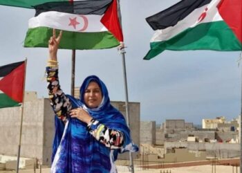 بوجـدور المحتلـة : هجوم همجي مغربي مباغث على منزل أهل خيا يخلف سقوط ضحايا، وللمرة الثانية على التوالي الرمز الوطني سلطانة خيا تتعرض للحقن بمادة مجهولة.