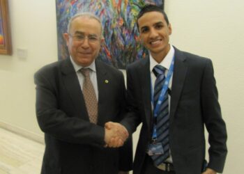 عاجل وبالفيديو : العلاقات المغربية الجزائرية وقضية الصحراء الغربية محور لقاء خاص مع  وزير الخارجية الجزائري رمطان لعمامرة على فرانس 24 “كونوا مطمئنين لن تكون هناك حرب مع الرباط إلا في حالة واحدة، وفتح القنصليات في العيون المحتلة مجرد دعاية لاقيمة لها”.
