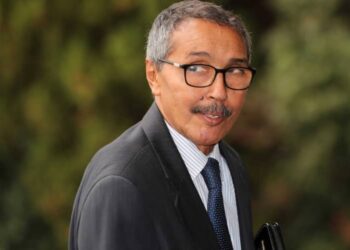 تطور : الممثل الخاص للرئيس الروسي يستقبل كبير المفاوضين الصحراويين “خطري أدوه” ويجدد موقف بلاده الداعم لقرارات الأمم المتحدة .