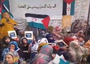 بالفيدوهات : إحتفالات إستقبال الأسير “أمحمد الحافظ إعزة” تعيد أمجاد مهد الثورة والثوار مدينة الطنطان السليب إلى الواجهة.