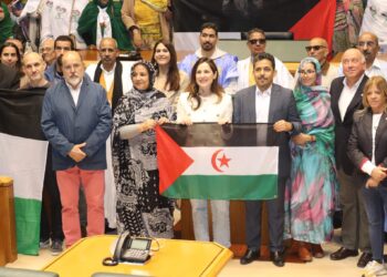 بالصور : البرلمان الباسكي يخصص إستقبالاً رفيع المستوى للدبلوماسي المخضرم “أبي بشرايا البشير” والسفيرة “خدجتو المختار منت كينا” في إطار الإحتفال بالذكرى الخمسين لتأسيس جبهة البوليساريو (التفاصيل).