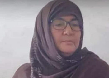 نص البيان : وزارة الأرض المحتلة والجاليات تعزي في وفاة والدة شهيد الإنتفاضة “حمدي لمباركي”.