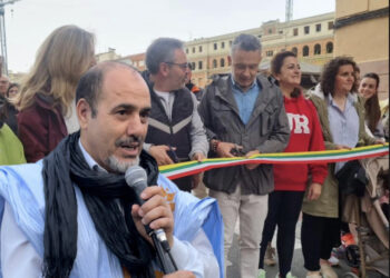 تمثلية جبهة لبوليساريو بلاريوخا الإسبانية تنجح مرة أخرى في تنظيم تظاهرة رياضية كبرى لمساندة القضية الصحراوية (الصور مع الفيديو).