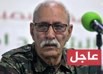 عاجل : رئيس الجمهورية يجري ثلاث مراسيم رئاسية على مستوى الحكومة والمؤسسة العسكرية والوحدة السياسية والإدارية وعلى مستوى الرئاسة ويعين رئيس أركان الجيش الوطني ووزير الأرض المحتلة والجاليات مع  (تابع التفاصيل )